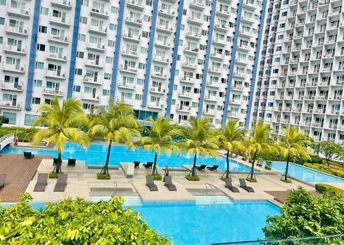 Your Urban Oasis In The Heart Of Makati Apartment *